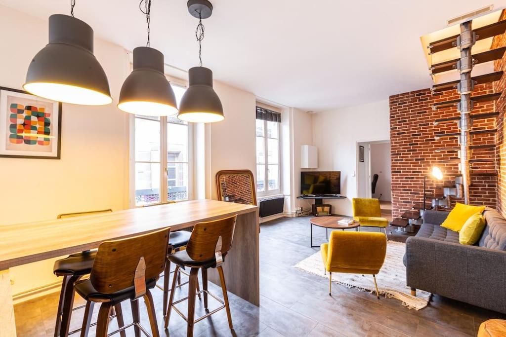 Maison, Appartement Type Triplex Atypique De Charme Сен-Бриё Экстерьер фото